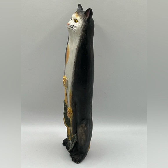 Resin Tall Cat Figurine Flower Details 9 in Height - Picture 4 of 8